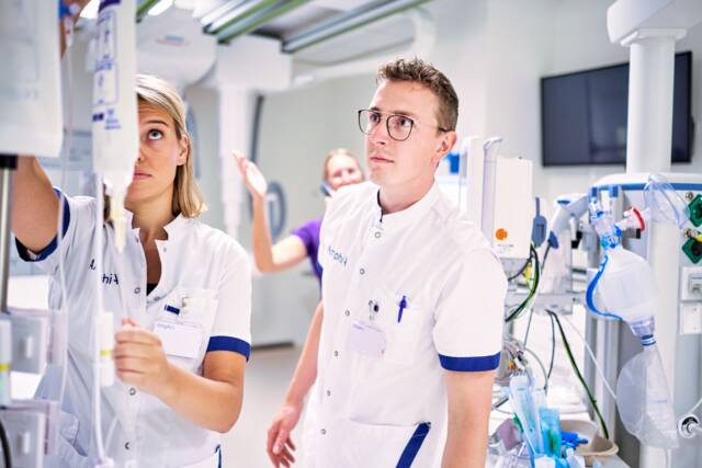 SEH-verpleegkundige in opleiding